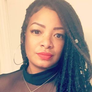 Meet your Posher, Chicquita